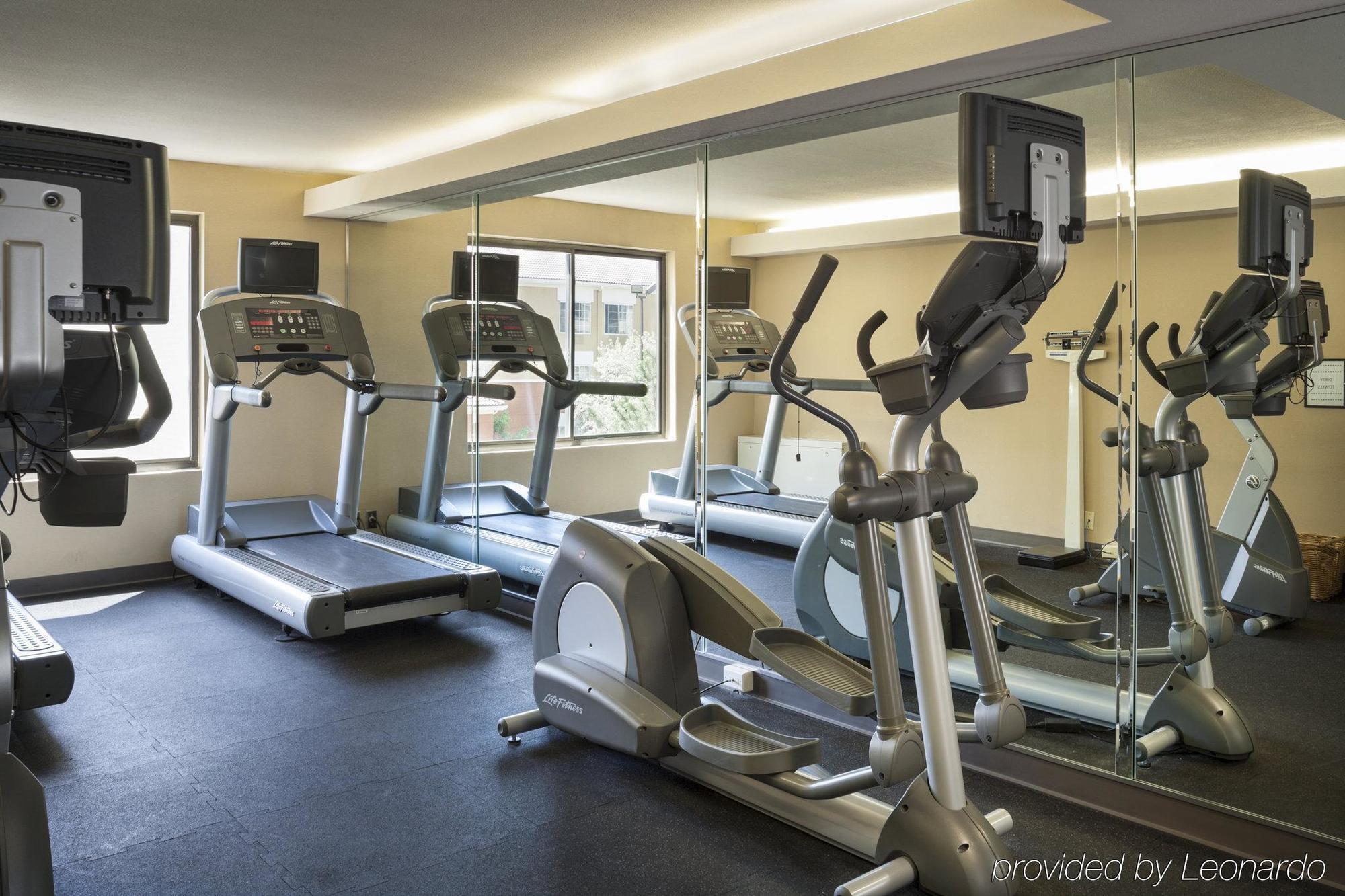 Holiday Inn Country Club Plaza 堪萨斯城 外观 照片
