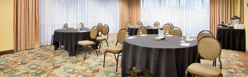Holiday Inn Country Club Plaza 堪萨斯城 外观 照片