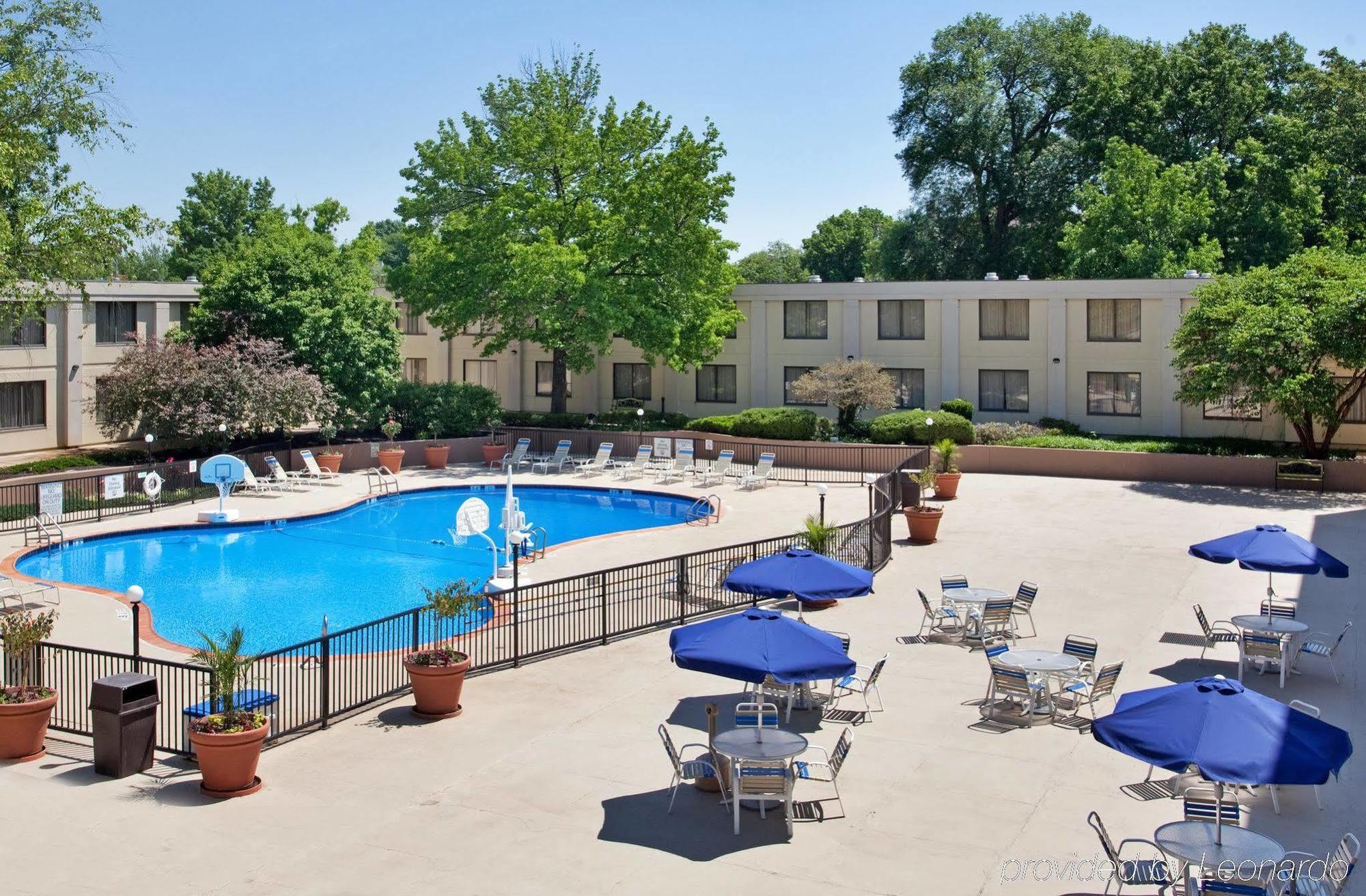 Holiday Inn Country Club Plaza 堪萨斯城 外观 照片