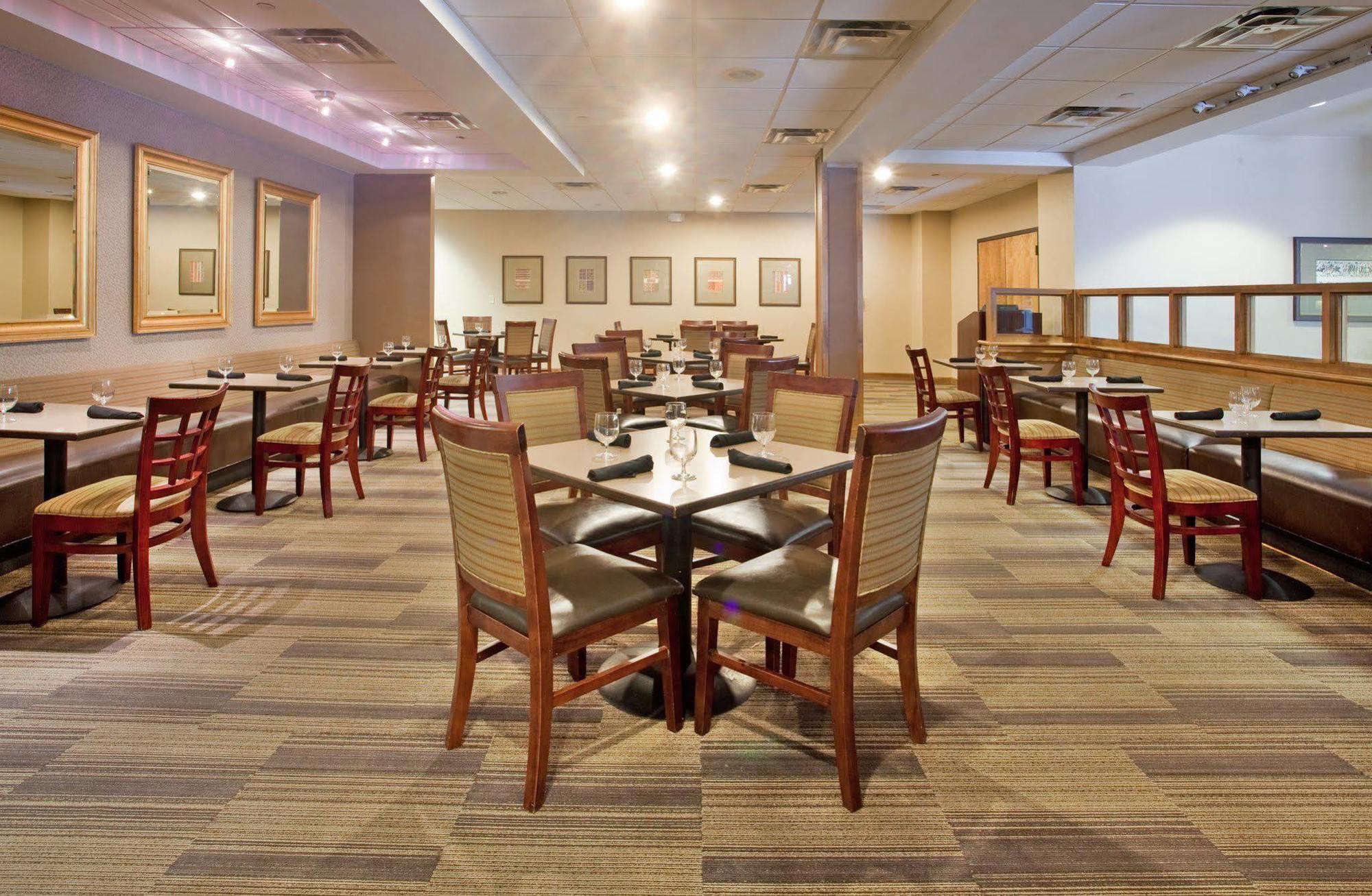 Holiday Inn Country Club Plaza 堪萨斯城 外观 照片